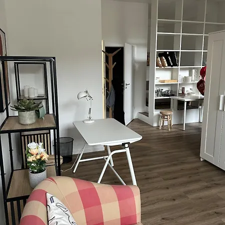 Nr 4 *